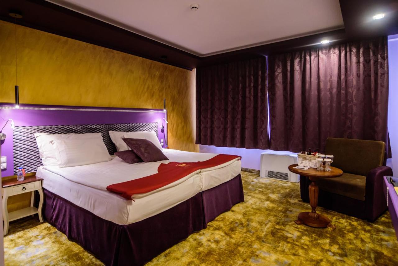 Diplomat Plaza Hotel & Resort 卢科维特 外观 照片
